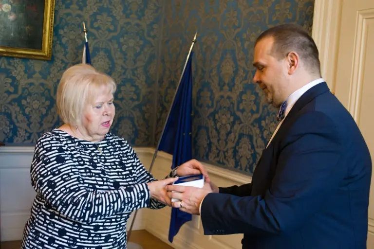Předávání ocenění od Martina Baxy