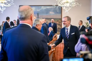 Petr Fiala se zástupci obranného průmyslu