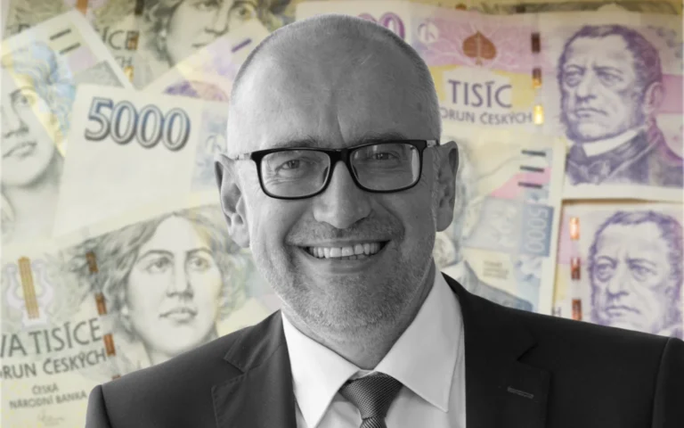Koláž Mikuláš Bek a peníze
