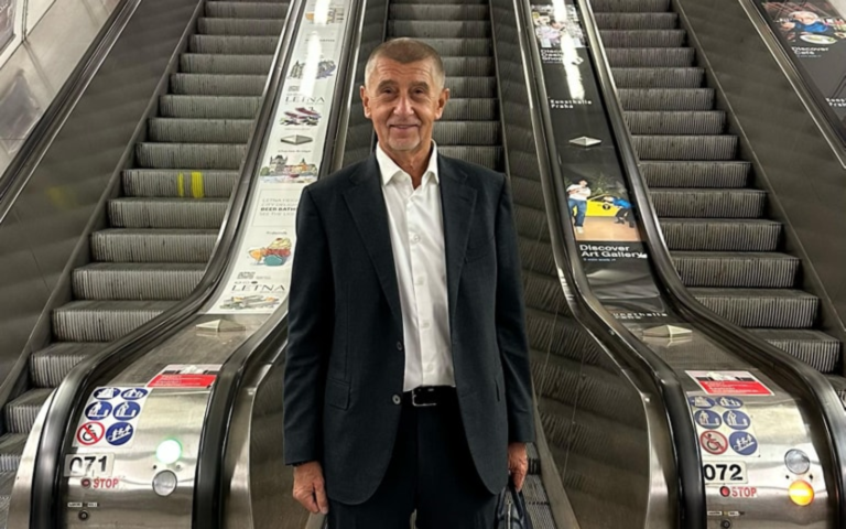 Andrej Babiš v metru