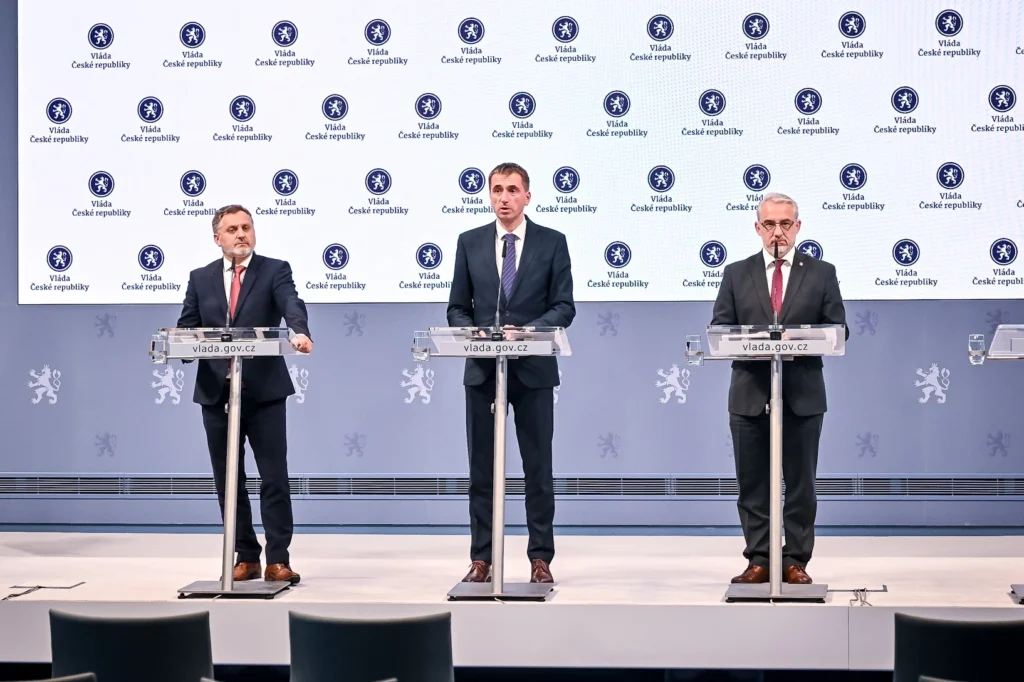 Tisková konference Triprartita