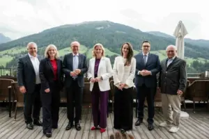 Ministr Lipavský na fóru v Alpbachu