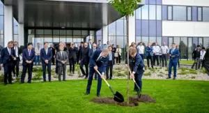 Fiala slavnostní zasazení stromu
