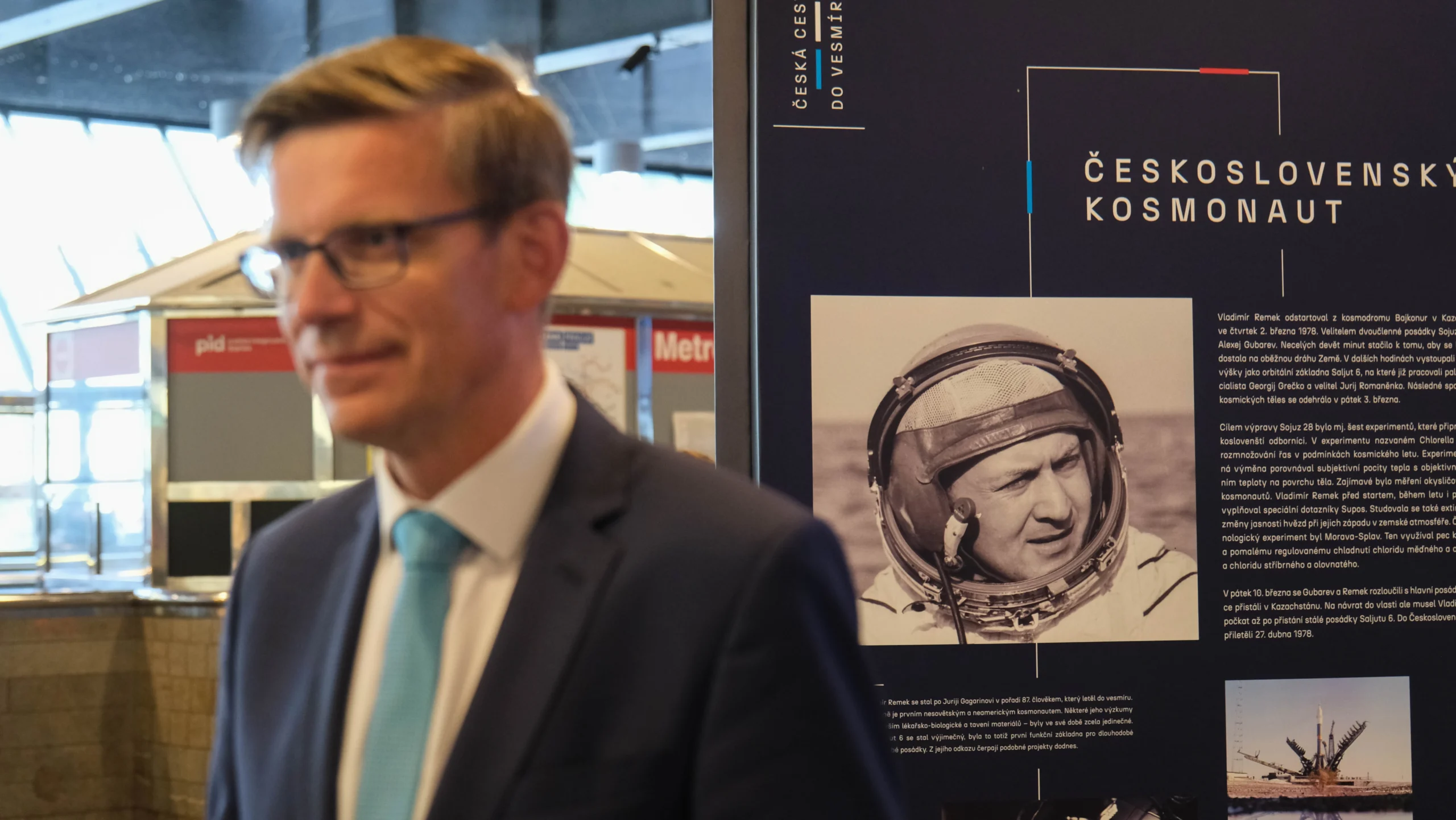 Kupka výstava kosmonautiky na Hlavním nádraží