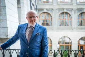 Vlastimil Válek