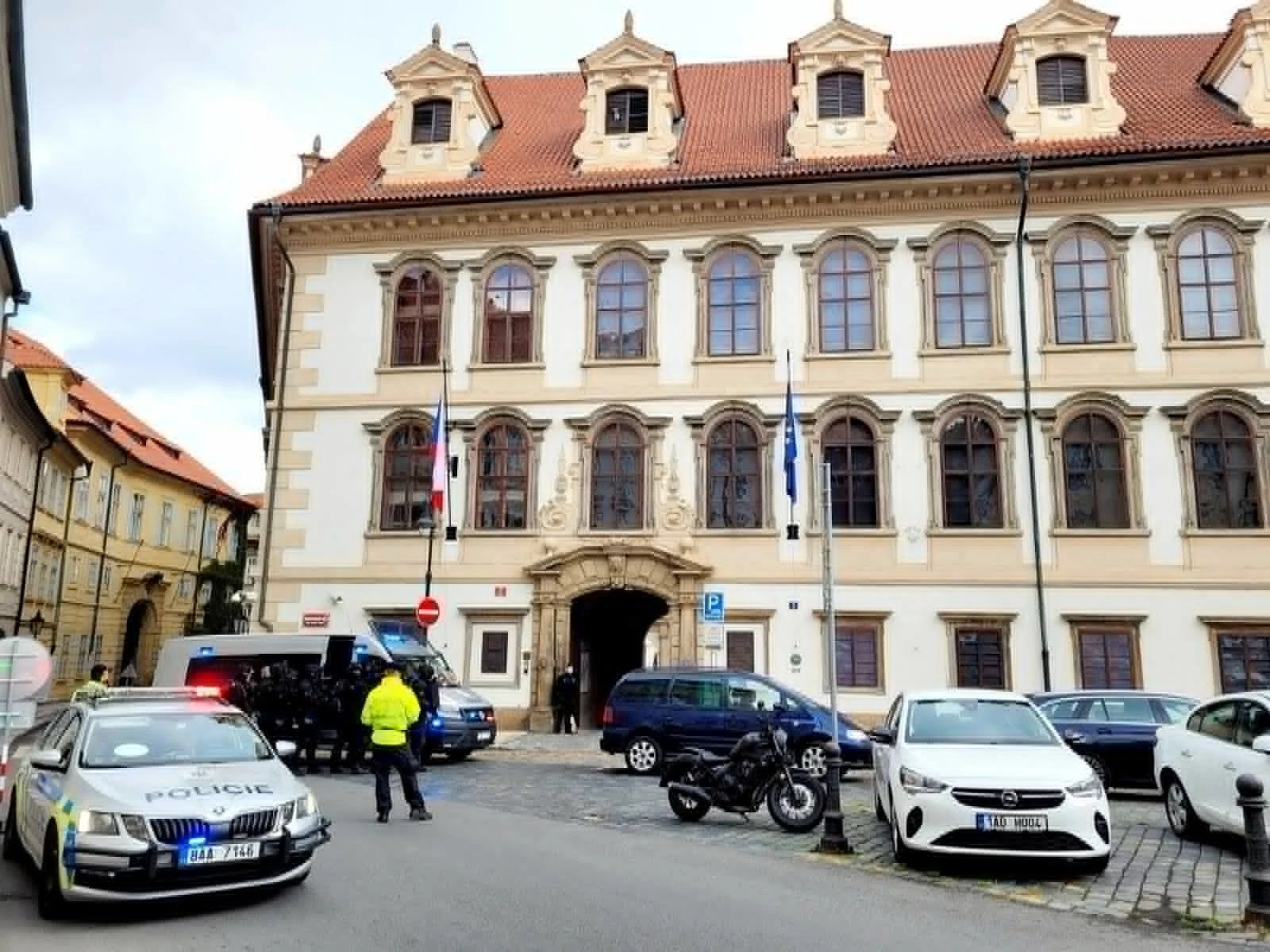 Cvičení Senát