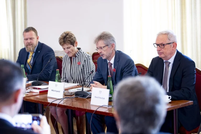 Senát předseda Vystrčil