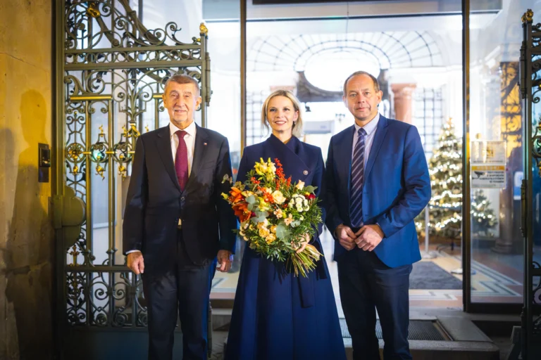 Babiš, Mrázová, Kulhánek