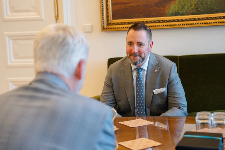 Igor Červený s Petrem Pavlem