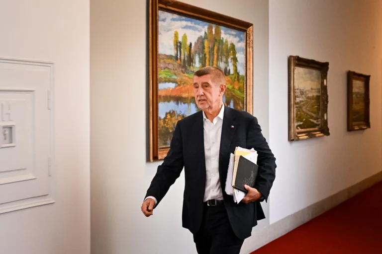 Andrej Babiš jednání vlády