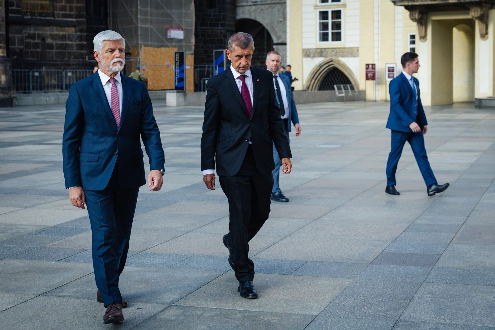 Prezident Petr Pavel a premiér Andrej Babiš na Pražském hradě
