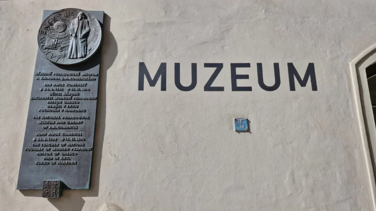 Národní pedagogické muzeum a knihovna J. A. Komenského