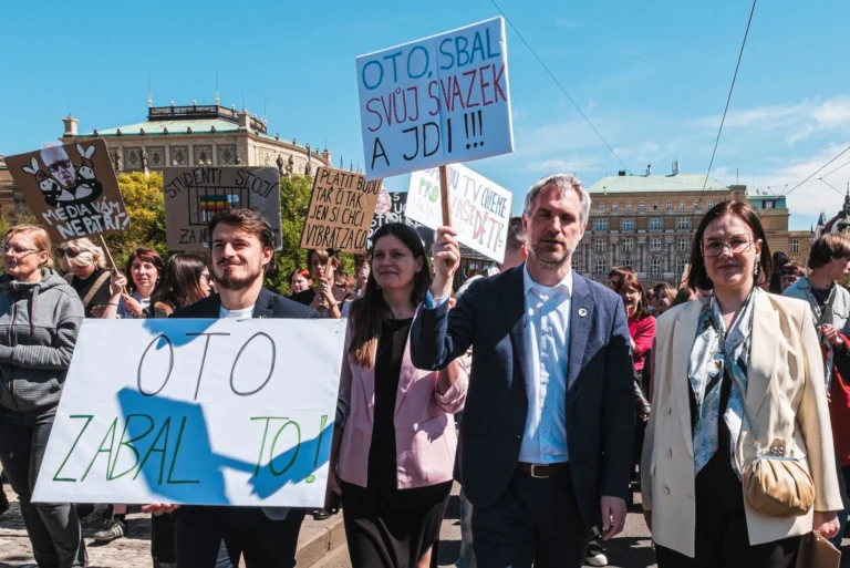 Protest proti ministru kultury Oto Klempířovi