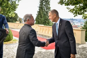 Premiér Andrej Babiš při jednání s jordánským králem Abdalláhem II. v Kramářově vile