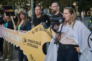 Pochod Piráti Nislerová
